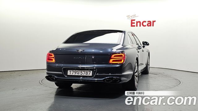 Bentley Flying Spur из Кореи Encar