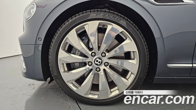 Bentley Flying Spur из Кореи Encar
