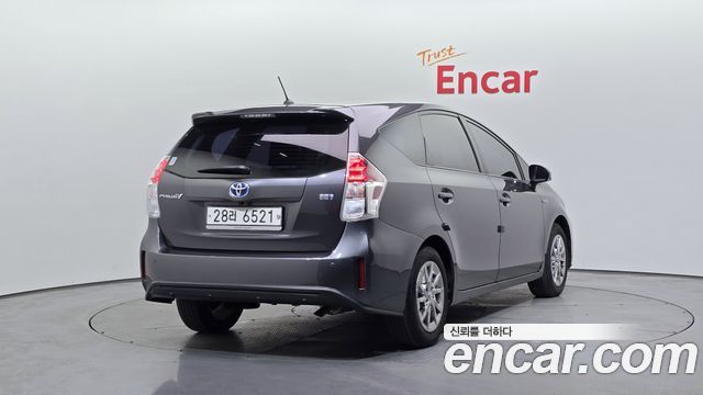Toyota Prius 1.8 — пробег 106 434 км