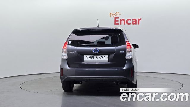 Toyota Prius 1.8 — пробег 106 434 км