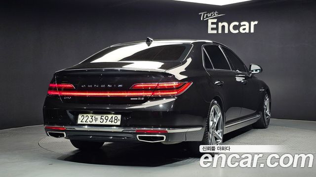 Genesis G90 из Кореи Encar