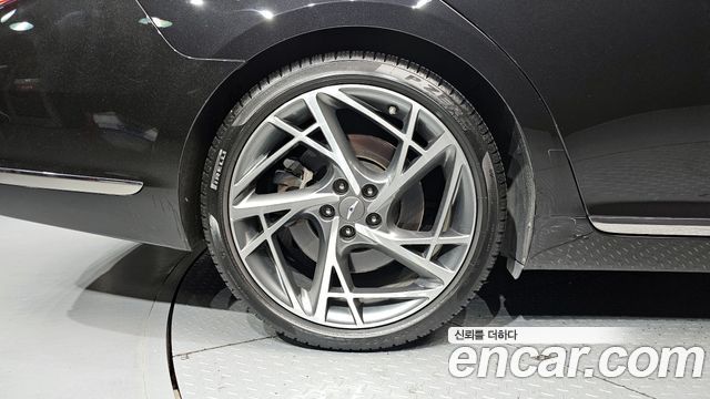 Genesis G90 из Кореи Encar