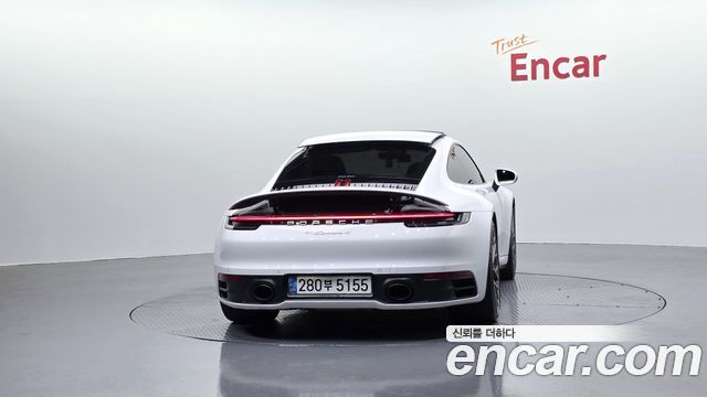Porsche 911 Carrera 4 — пробег 44 611 км — фото 4 из 5