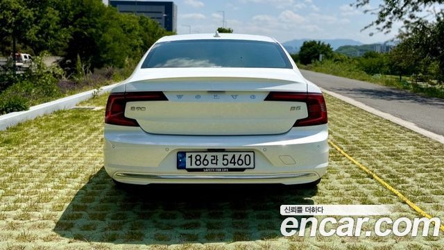 Volvo S90 из Кореи Encar