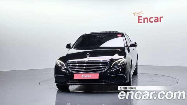 Mercedes-Benz E-Class из Кореи Encar