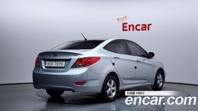 Hyundai Accent из Кореи Encar
