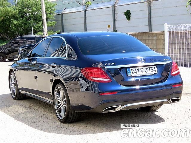 Mercedes-Benz E-Class из Кореи Encar