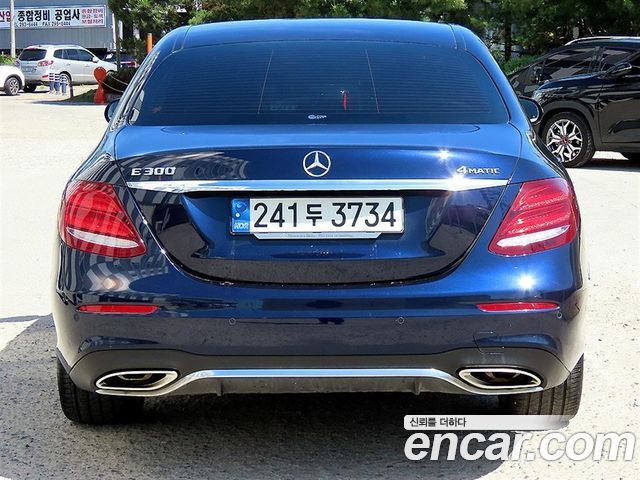 Mercedes-Benz E-Class из Кореи Encar