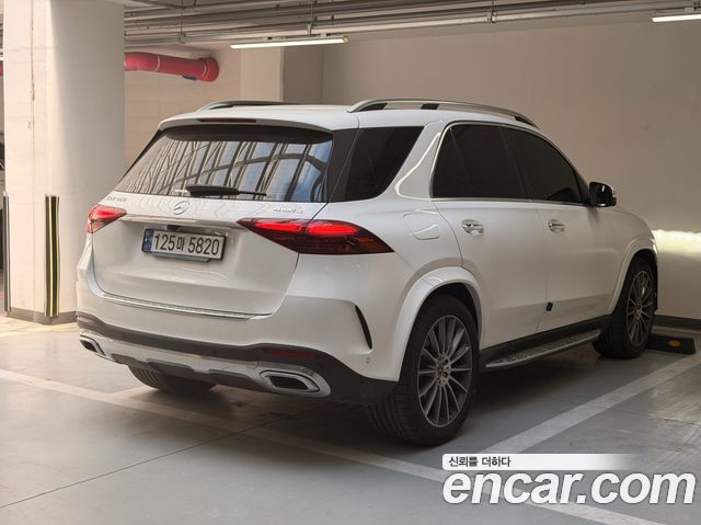 Mercedes-Benz GLE-Class GLE450 4MATIC — пробег 35 300 км — фото 5 из 5