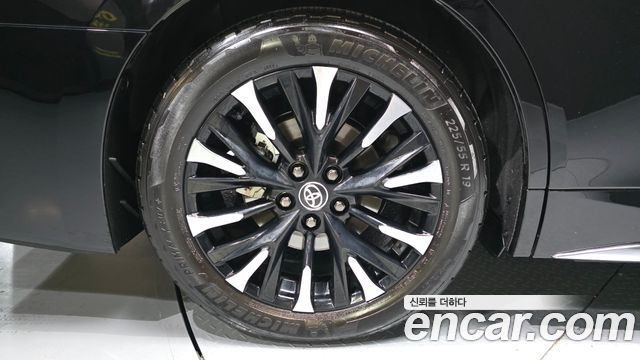 Toyota Alphard из Кореи Encar