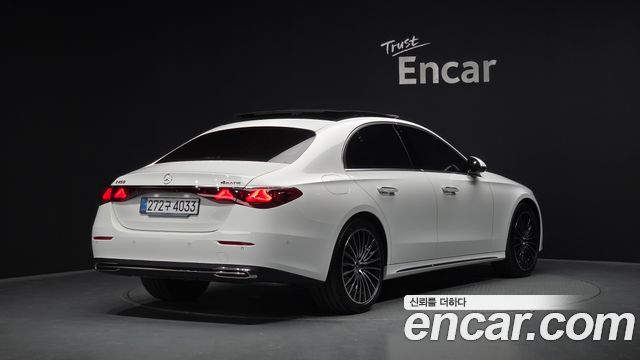 Mercedes-Benz E-Class из Кореи Encar