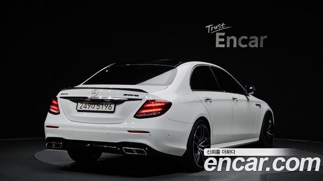 Mercedes-Benz E-Class из Кореи Encar