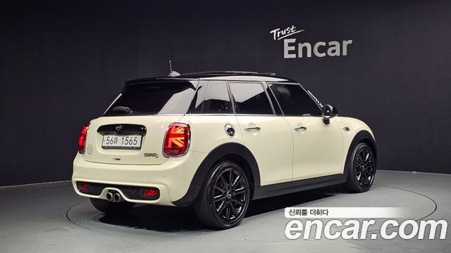 Mini Cooper из Кореи Encar