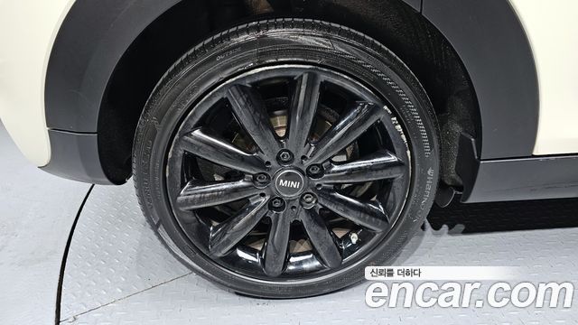 Mini Cooper из Кореи Encar