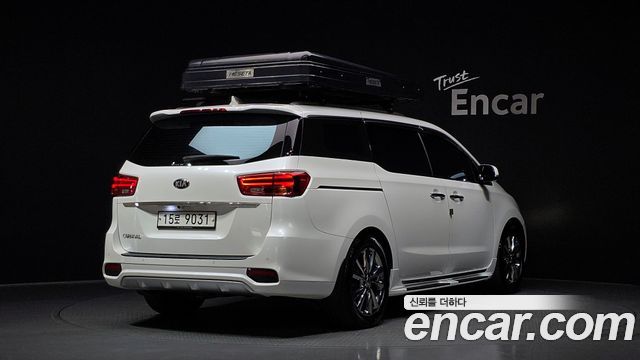 Kia Carnival Gasoline 9-Seater Noblesse Special — пробег 35 584 км — фото 2 из 5