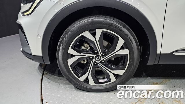 Renault (Samsung) XM3 1.6 E-TECH Inspire e-shifter — пробег 64 005 км — фото 5 из 5