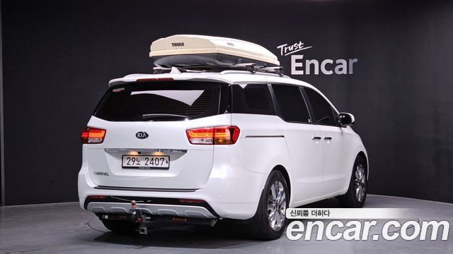 Kia Carnival из Кореи Encar