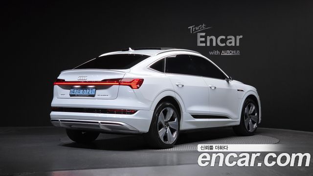 Audi e-tron из Кореи Encar