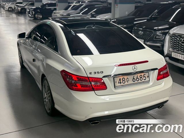 Mercedes-Benz E-Class из Кореи Encar
