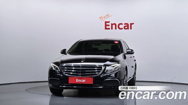 Mercedes-Benz E-Class из Кореи Encar