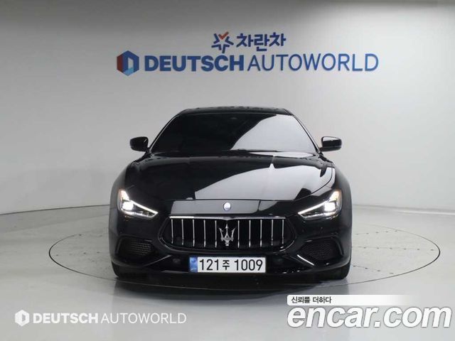 Maserati Ghibli из Кореи Encar