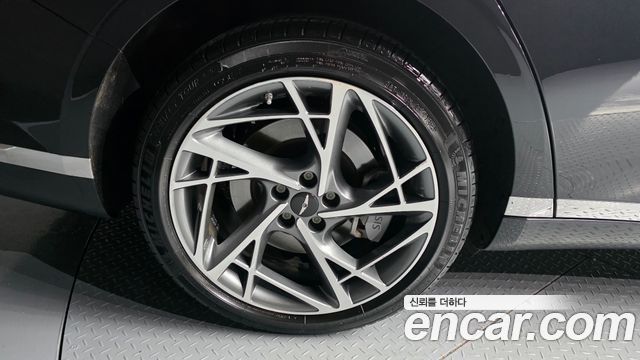Genesis G90 из Кореи Encar