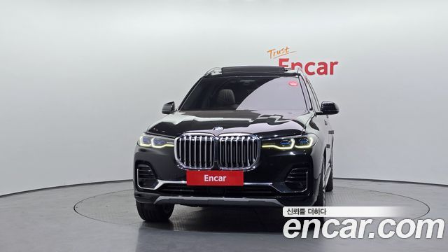 BMW X7 xDrive 40i Design Pure Excellence 7-Seater — пробег 147 023 км — фото 3 из 5
