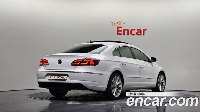 Volkswagen CC 2.0 TSI — пробег 170 444 км — фото 2 из 5