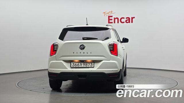 Ssangyong TIBOLI из Кореи Encar