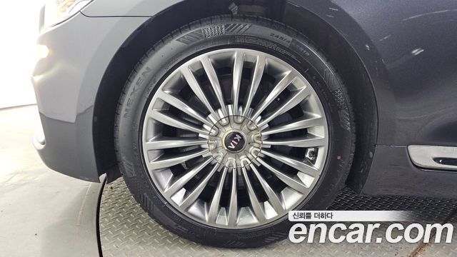 Kia K9 из Кореи Encar