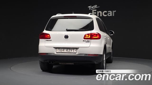 Volkswagen Tiguan из Кореи Encar