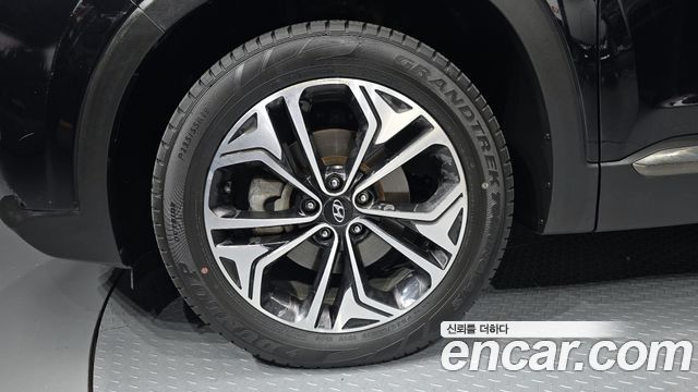 Hyundai Santafe из Кореи Encar