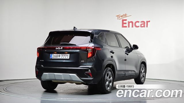 Kia Seltos из Кореи Encar