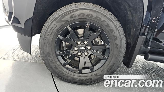 Chevrolet (Daewoo) Colorado 3.6 Z71-X Midnight 4WD — пробег 23 595 км