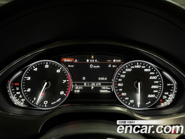 Audi S8 4.0 TFSI quattro D4 — пробег 158 000 км