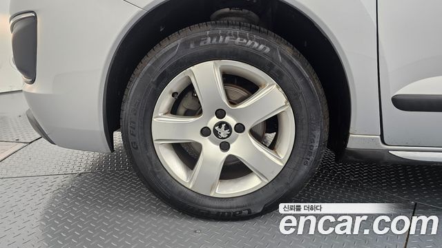 Peugeot 3008 1.6 e-HDi First Generation — пробег 95 791 км