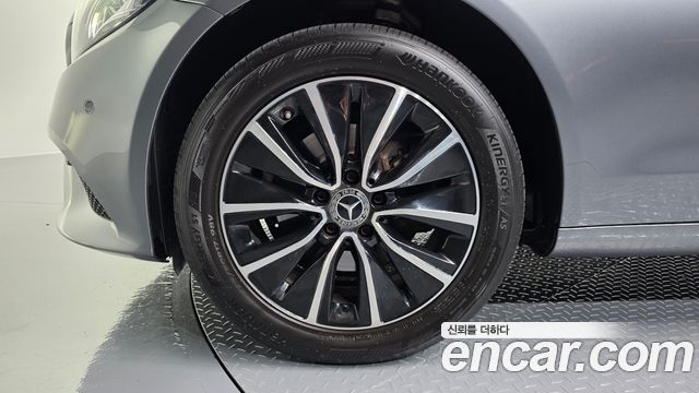 Mercedes-Benz C-Class из Кореи Encar