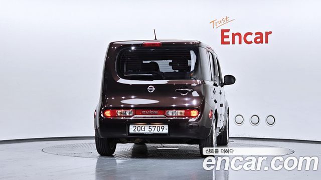 Nissan Cube из Кореи Encar