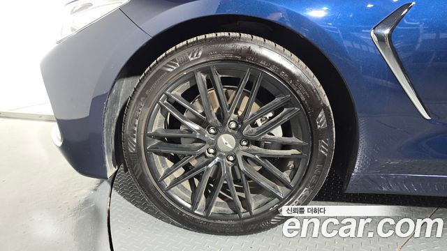 Genesis G70 из Кореи Encar