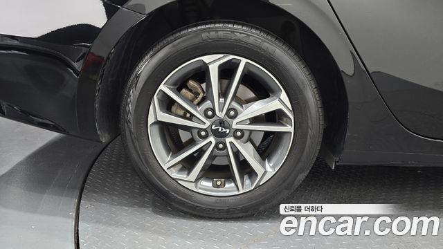 Kia K3 из Кореи Encar