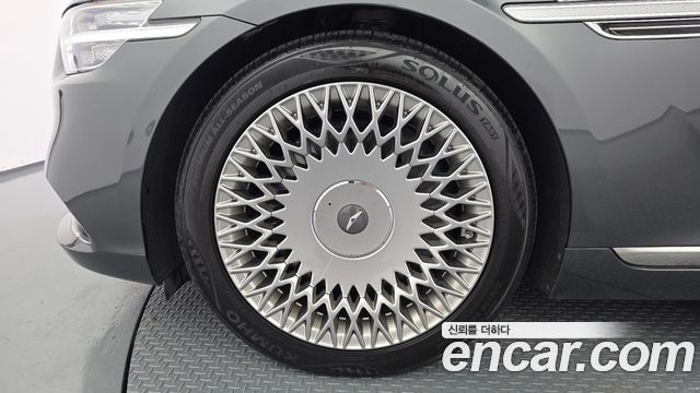 Genesis G90 из Кореи Encar