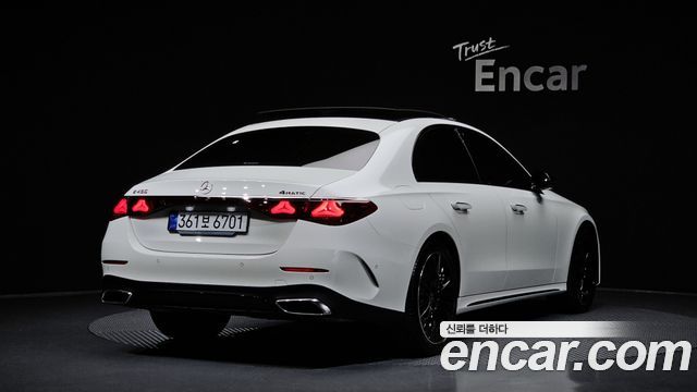 Mercedes-Benz E-Class E450 4MATIC AMG Line — пробег 2 914 км — фото 2 из 5