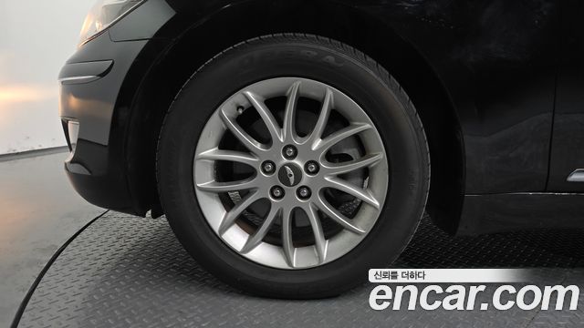 Hyundai Genesis из Кореи Encar