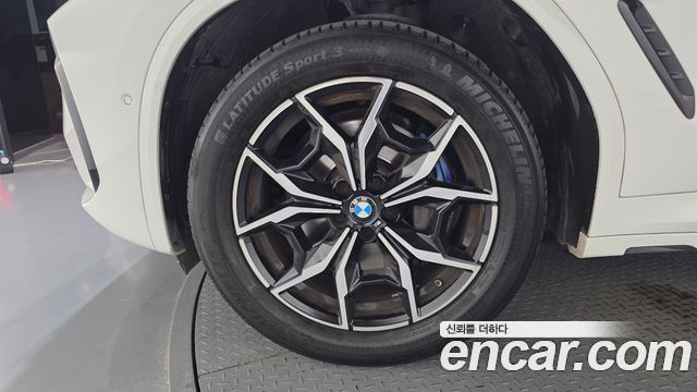 BMW X4 xDrive20i M Sport — пробег 37 901 км — фото 5 из 5