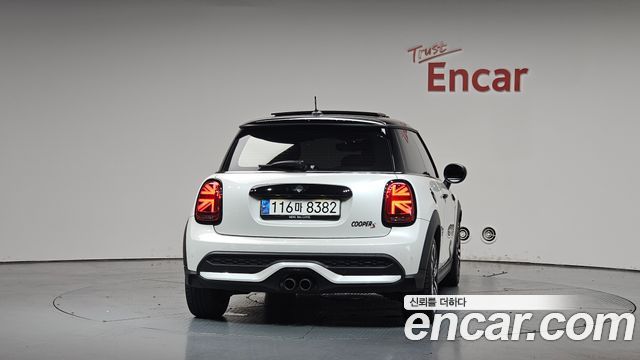 Mini Cooper из Кореи Encar