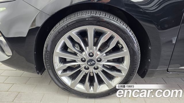 Kia K7 из Кореи Encar