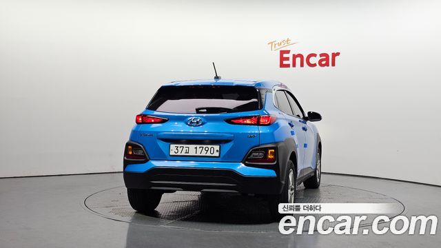Hyundai Kona из Кореи Encar