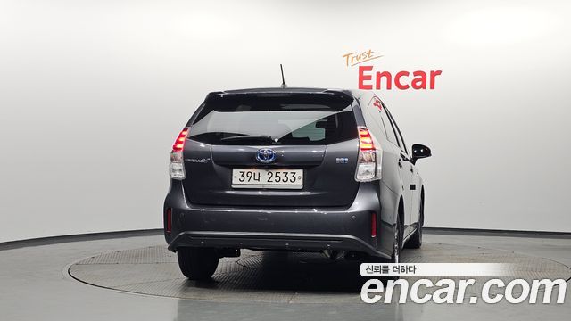 Toyota Prius 1.8 — пробег 38 847 км — фото 4 из 5