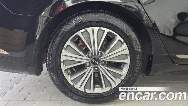 Kia K7 из Кореи Encar