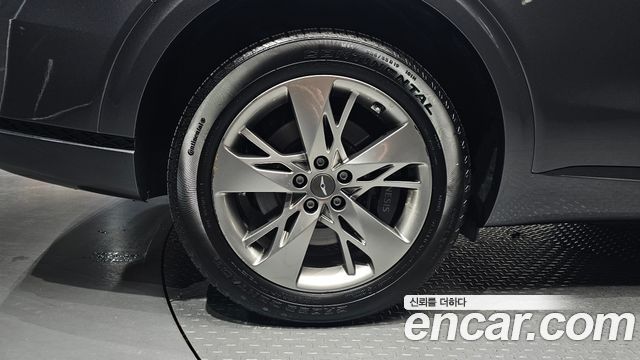 Genesis GV70 из Кореи Encar